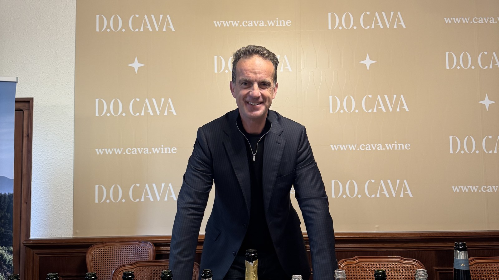 David Forer leading a D.O. Cava masterclass